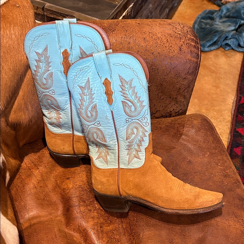 Lucchese Turquoise and Brown Suede Heeled Cowboy Boots - Picture 4 of 4